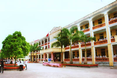 HOC SINH NHẬP HỌC TRƯỜNG INCHEON